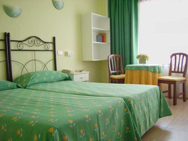 Apartamentos Tinoca Лас-Пальмас-де-Гран-Канарія Екстер'єр фото