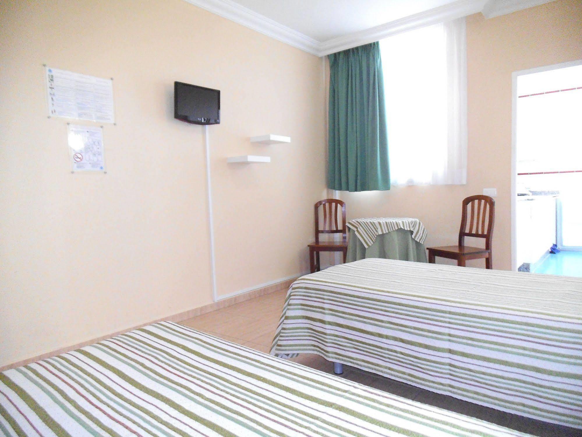 Apartamentos Tinoca Лас-Пальмас-де-Гран-Канарія Екстер'єр фото
