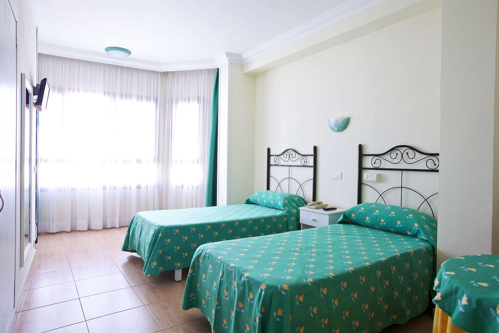 Apartamentos Tinoca Лас-Пальмас-де-Гран-Канарія Екстер'єр фото