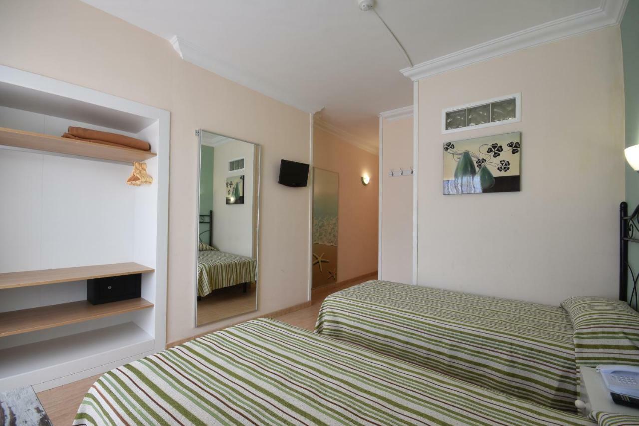Apartamentos Tinoca Лас-Пальмас-де-Гран-Канарія Екстер'єр фото